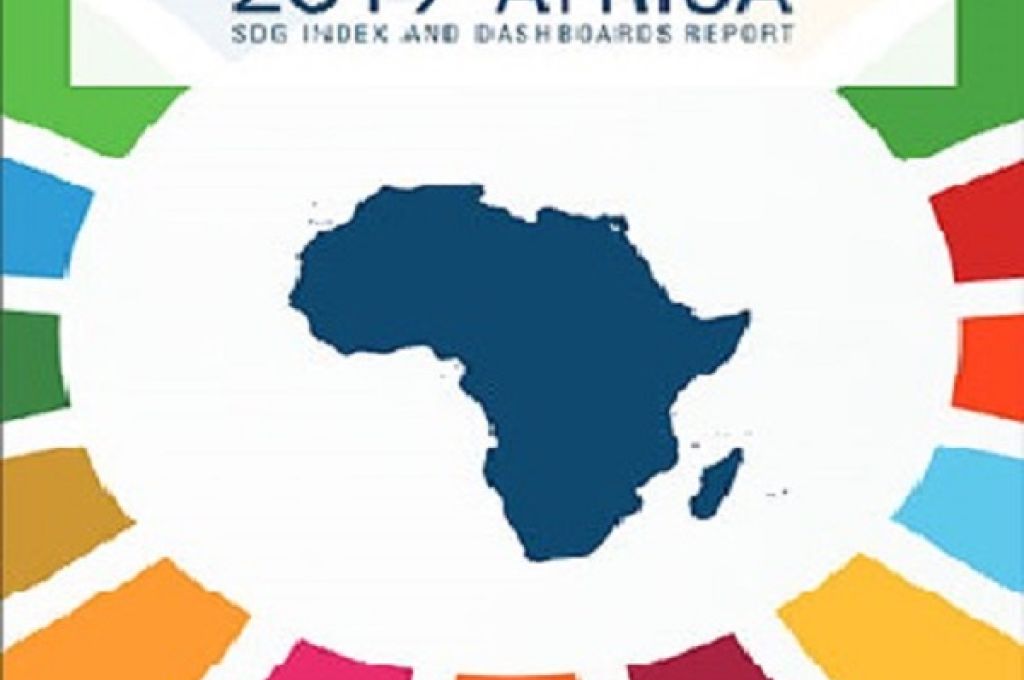 نقابة عمال النفط تطالب حكومة الوفاق بتفعيل قانون زيادة مرتبات القطاع