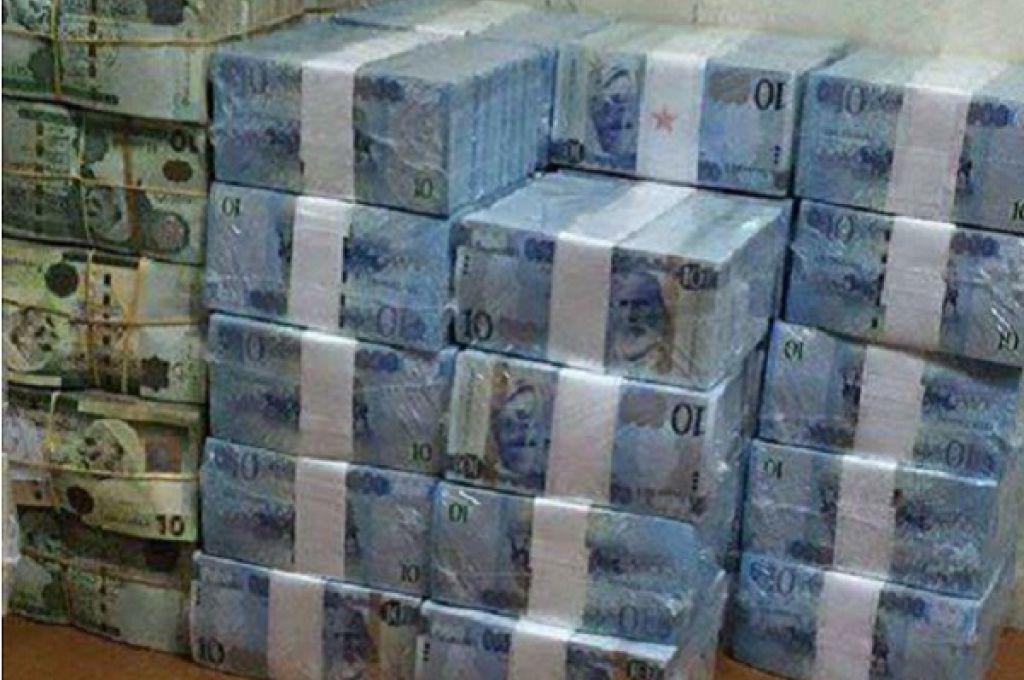 محافظ مصرف ليبيا المركزي طرابلس يلتقي بسفير دولة إيطاليا في ليبيا