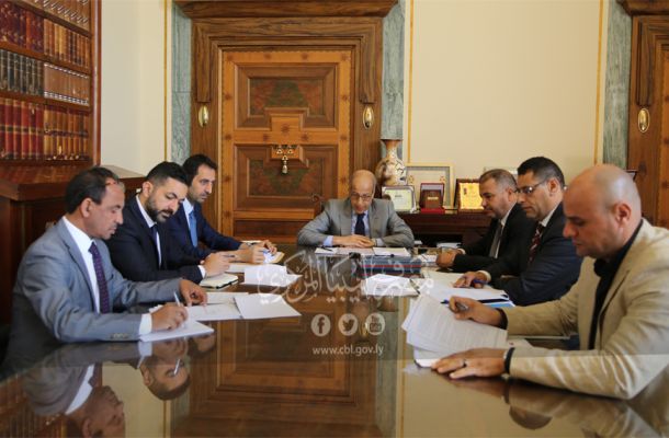 معيتيق يلتقي وكيل وزارة الصحة لإستعراض مجموعة من المشاكل