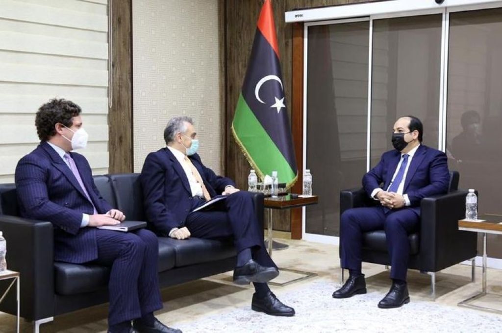 الثني يصدر تعليماته لرفع من مستوى خدمات الهيئة العامة للكهرباء