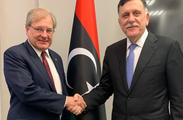 رئيس لجنة الخارجية بمجلس نواب طبرق يبحث استئناف تصدير النفط مع مسؤولين أمريكيين