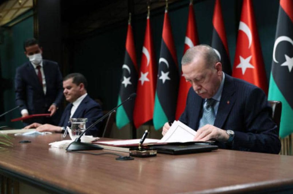 خاص.. "المركزي" يدعم أرصدة المصارف ب9 مليار