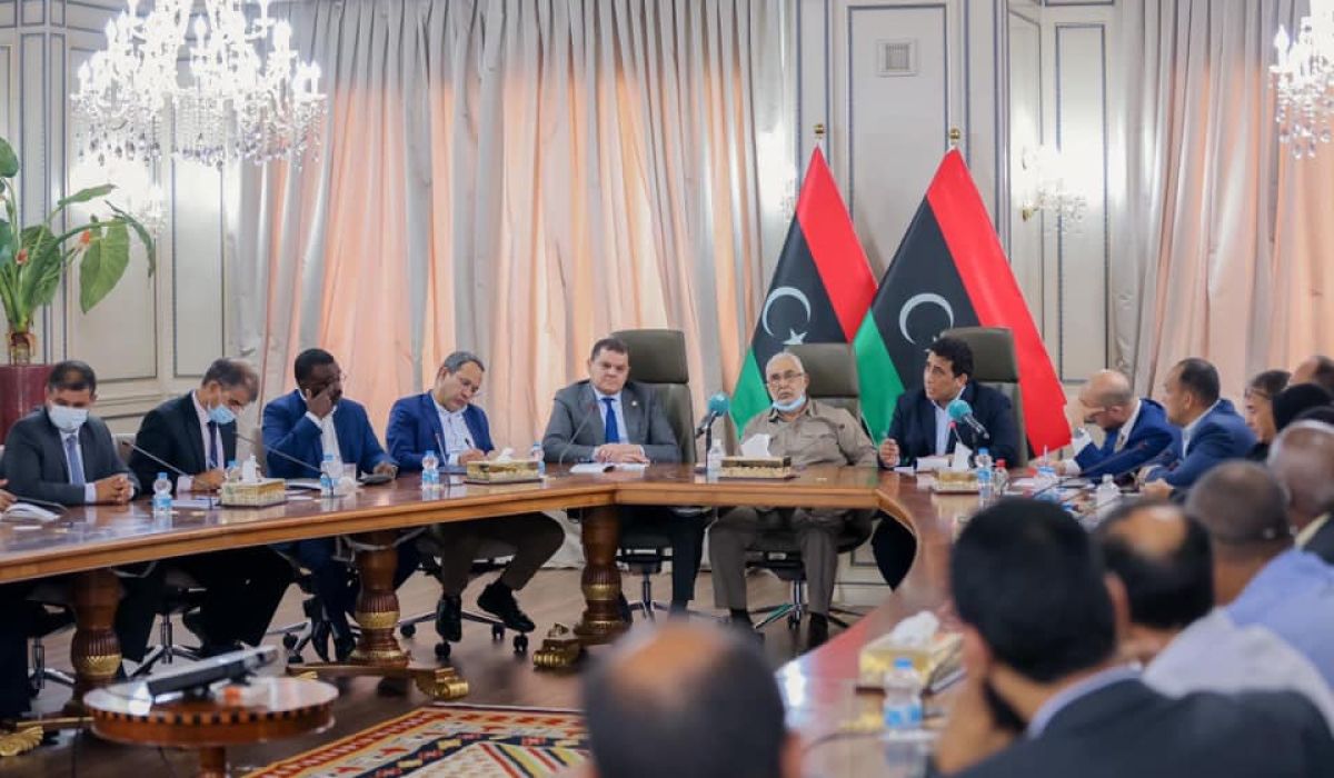 أبوبكر سعيد يكتب: ملخص ما دار في لقاء يوم أمس بين أعضاء من مجلس النواب ورئيس حكومة الوحدة الوطنية والذي استمر أكثر من 4 ساعات متواصلة