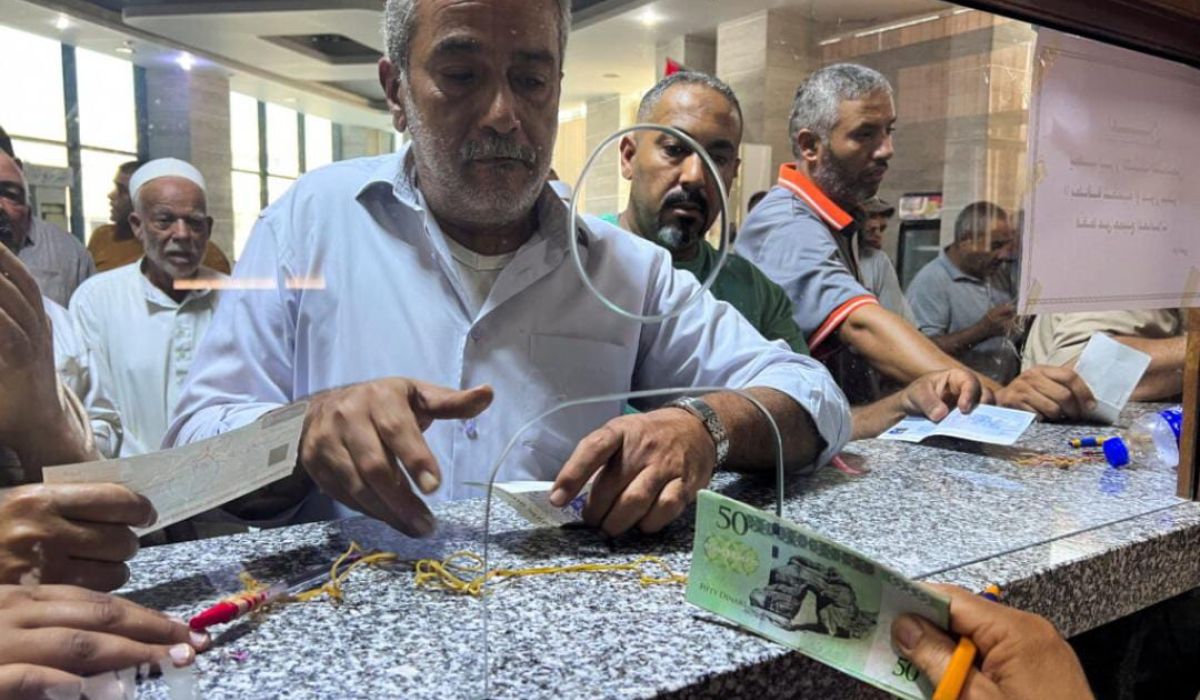ليبيا تواجه الاستعداد لفوضى مالية ..موقع "أوروبي" يكشف عن ما توصلت إليه البلاد من كوارث اقتصادية