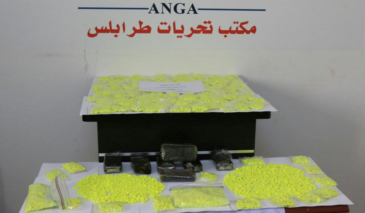 مكافحة المخدرات تضبط كميات كبيرة من أقراص الهلوسة و مخدر الحشيش بطرابلس