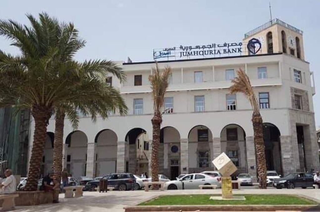 خاص.. "شلومبرجير ليبيا" تُطالب بن قدارة بسداد الديون المستحقة لها بعد تجاوزها 242 مليون دولار