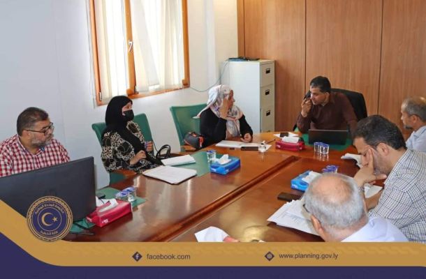 "أبوهيسة" يتابع أوضاع موظفي القطاع بمختلف المدن