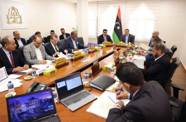 "عون" يتوقع زيادة في الانتاج تصل إلى 2 مليون برميل