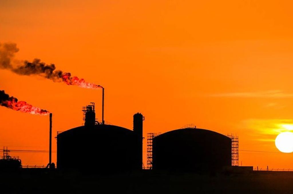 فريق الصيانة بمكتب بريد أوجله يواصل العمل على إرجاع التغطية للمنطقة