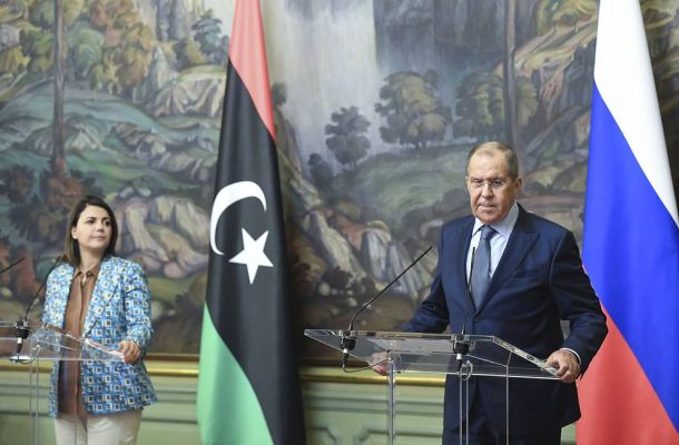 الحويج يقوم بتشكيل لجنة تتولى دراسة تكلفة الخبز وتسعير مادة الدقيق