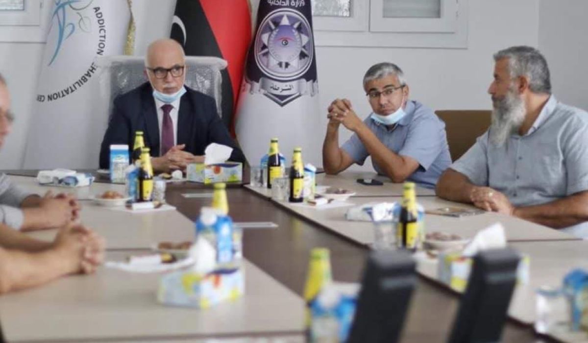 الشنطي يزور عدد من المرافق بمدينة مصراتة للوقوف على أبرز الإشكاليات هناك