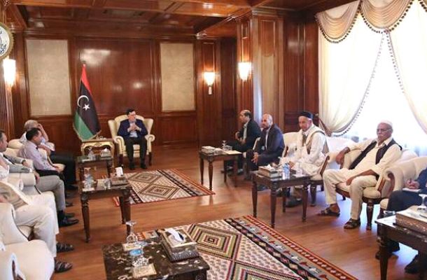 عودة الرحلات المدنية الي مطار بنينا في مدينة بنغازي