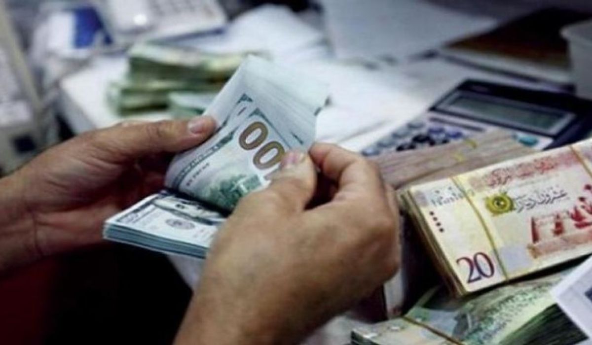 خاص.. "السنوسي": تنظيم مكاتب الصرافة قرار ممتاز رغم أنه متأخر ولكن يجب عدم تعقيد الإجراءات