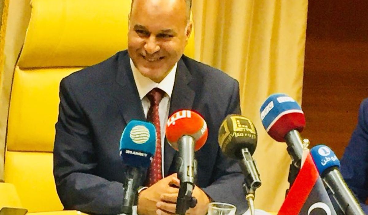 وزير اقتصاد الوفاق يصدر مرسوما يصنف فيه الفئات السلعية التي يجوز استيرادها