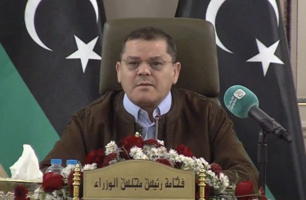 "الدبيبة" يبحث مع مبعوث الأمين العام للأمم المتحدة ومستشارته بليبيا تداعيات إقفال النفط