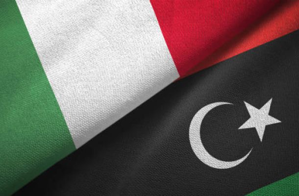 احتياطات ليبيا من النفط والذهب تسيل لعاب الحكومات الغربية.. وساركوزي يعود للمحاكم من جديد محملا بـ"إرث القذافي