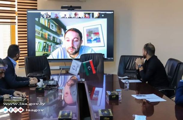 الخارجية تجتمع مع مدير عام المجلس الوطني للتطوير الاقتصادي والاجتماعي