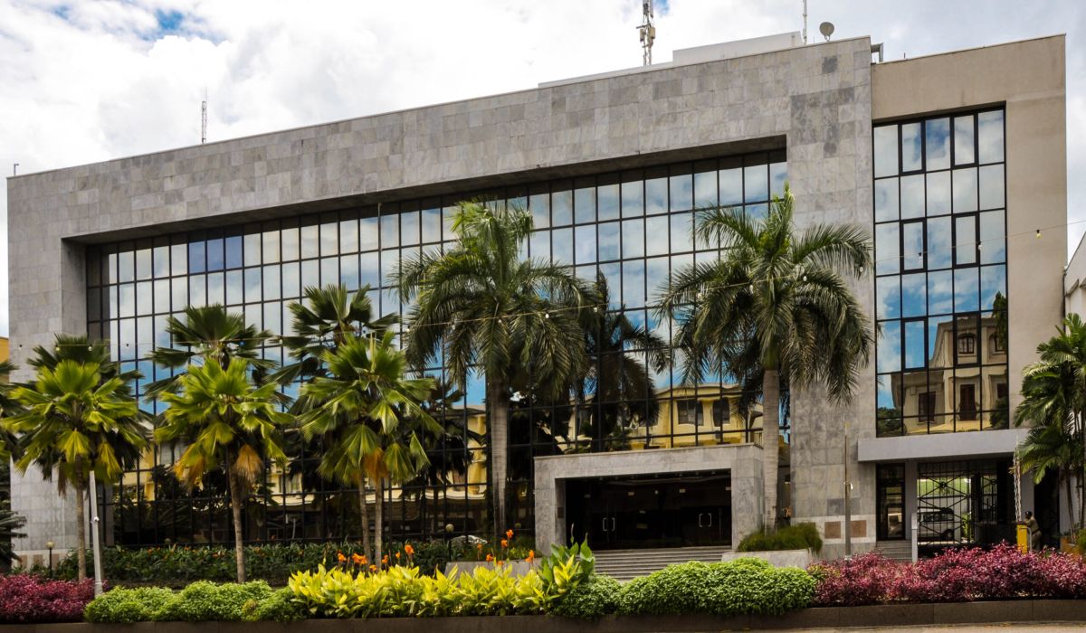 بسبب عدم الإستقرار في ليبيا لم تتمكن "سيشيل" من إستكمال سداد الديون