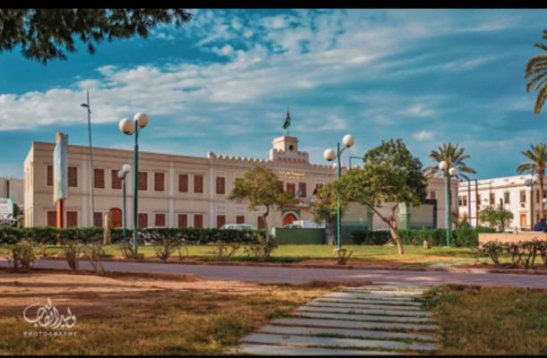 وزيرة الخارجية ونظيرها اليوناني يبحثان هاتفيا آخر التطورات في ليبيا