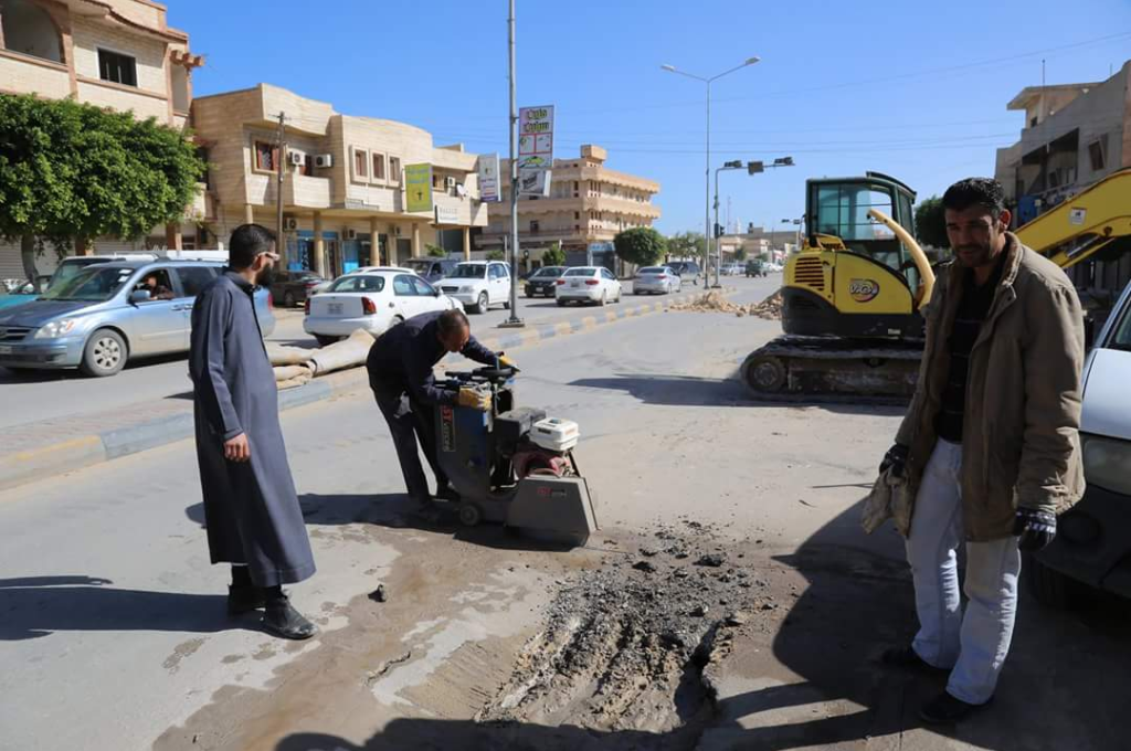 بلدية المرج توقع عقد لرصف القطعيات داخل البلدية