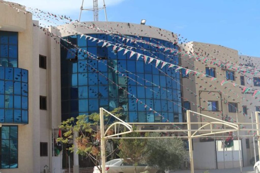 المالية تحيل مرتبات موظفي السفارات والقنصليات والبعثات الدبلوماسية في الخارج عن الربع الأخير للسنة الحالية