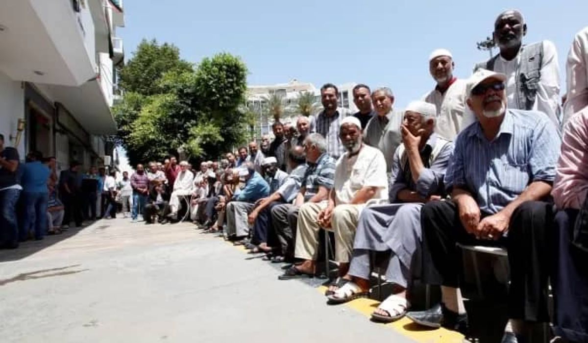 اندبندنت: رغم قدراتها النفطية الضخمة شعبها يعيش تحت خط الفقر.. إليكم التفاصيل
