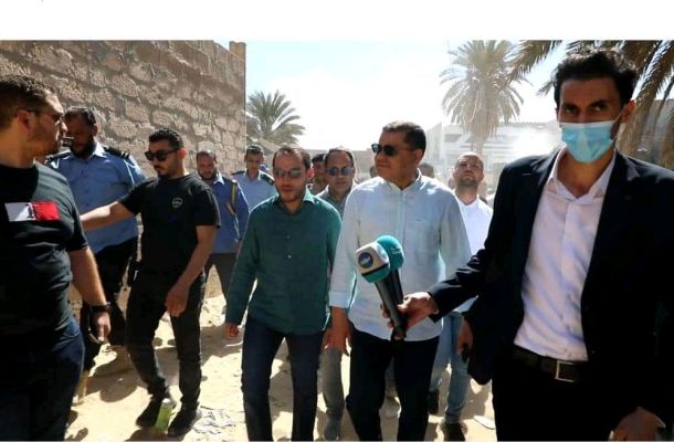 الزناتي يبحث نتائج فحص عينات المسح العشوائي بالمنطقة الشرقية