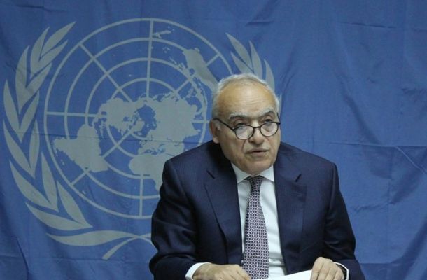 إطلاق نار كثيف بسوق الذهب بزليتن وإغلاق للمحال التجارية