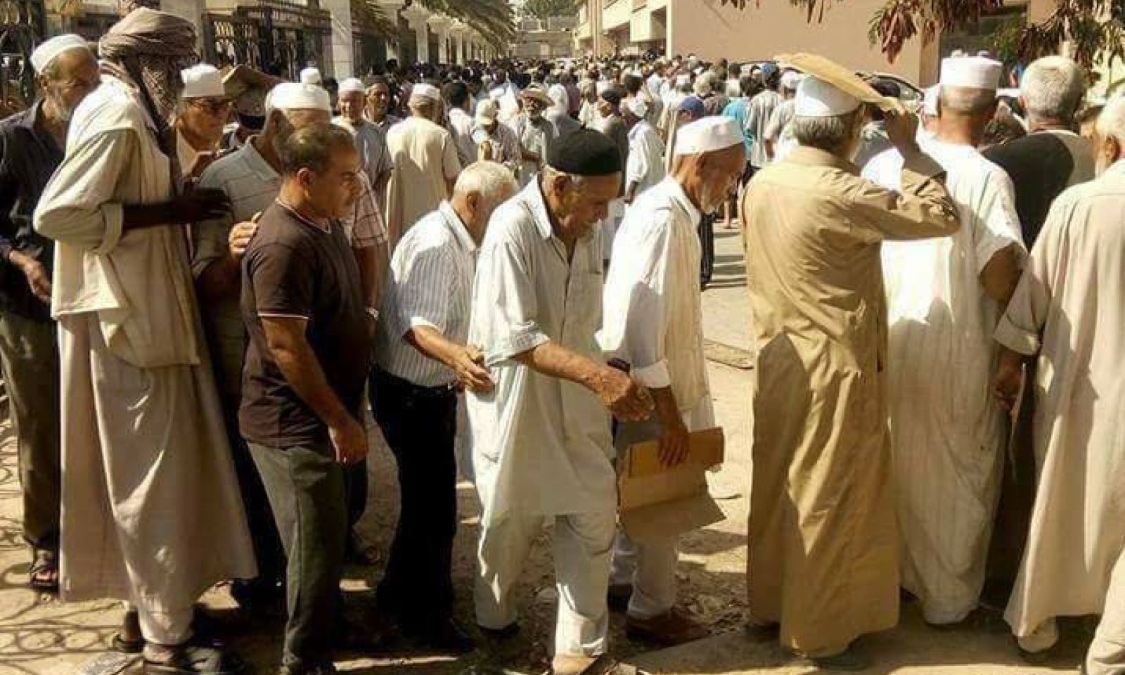 الرئاسي يماطل في تنفيذ اصلاحاته والمواطن الليبي "يعاني"