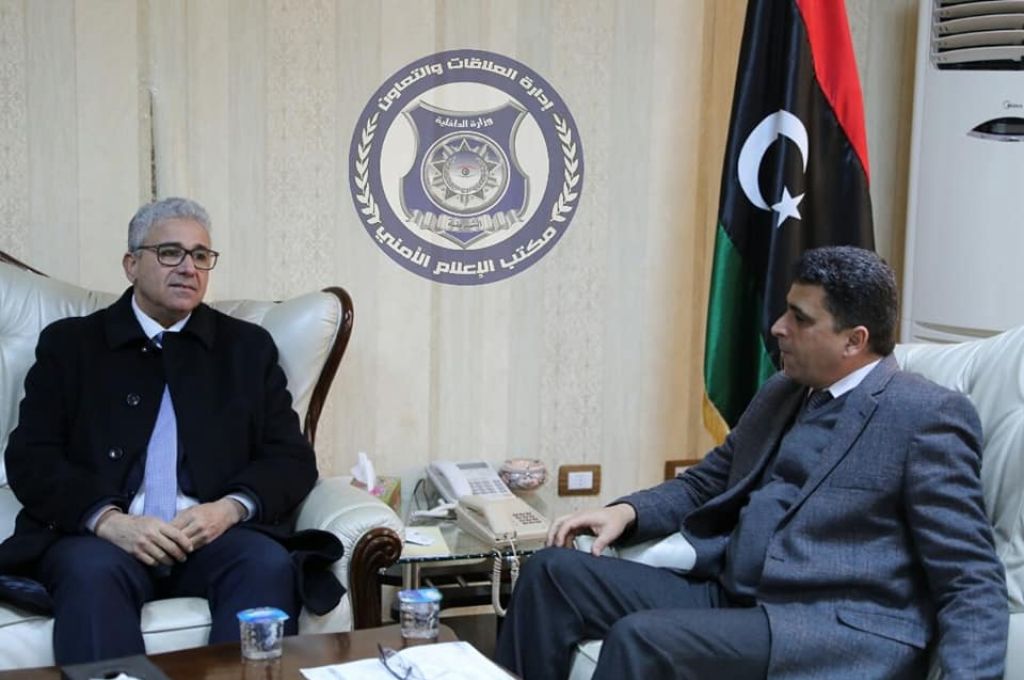 الاتفاق على إنشاء مصنع للإسمنت بمدينة نالوت بطاقة إنتاجية تصل إلى 1.6 مليون طن سنويا