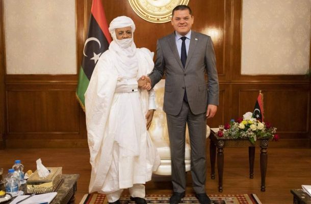 اللجنة المكلفة بمتابعة مذكرة التفاهم مع شركة "سانوفي باستير" تبحث آلية تطوير مخازن الحلقة الباردة بجهاز الإمداد الطبي