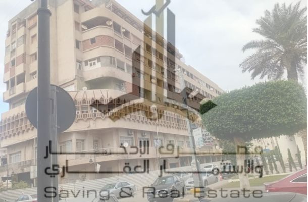 خاص.. تجار السوق الموازي: إغلاق مكاتبنا بسبب الإجراءات الأمنية… والمركزي لم يمنح أي إذن مزاولة حتى الآن.. وهذه أسباب ارتفاع الدولار
