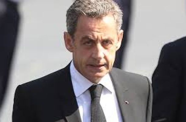 رفع سقف السحب الشهري بمصرف الجمهورية فرع أحمد الشريف لـ 2000 دينار