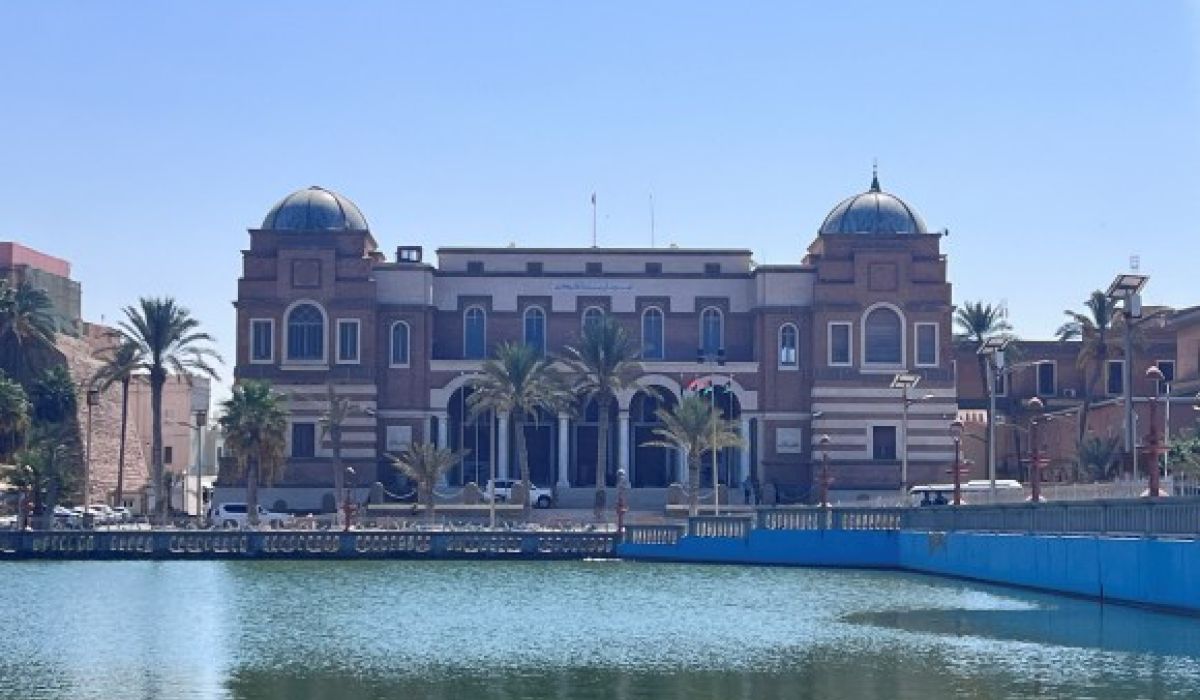 خاص.. المصرف المركزي يعمم على مدراء العامون للمصارف وشركات الصرافة آلية وضوابط بيع الأغراض الشخصية نقداً للمواطنين