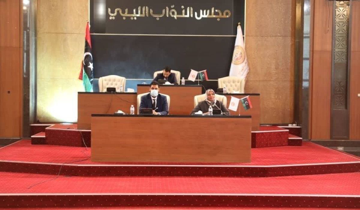 رئيس مجلس إدارة الشركة العامة للكهرباء يقدم إحاطة أمام النواب بطرابلس