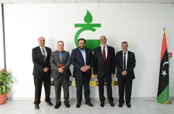 الوحدة والصحاري يناقشان مع صندوق الإنماء الاقتصادي والاجتماعي وضع مخزون مادة الدقيق