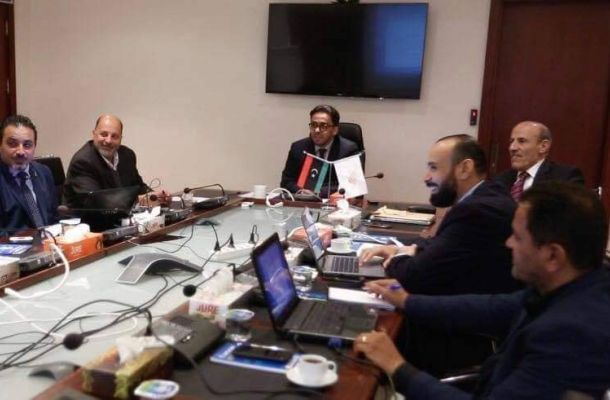 حسني بي يطالب بالقبض على مجرمين سرقوا "هنقر" لشركة يملك حصة فيها