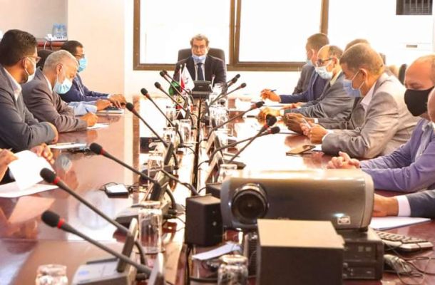 وزير الاقتصاد والتجارة يجتمع بسيدات الأعمال الليبي لتعزيز دورهن في النهوض بالصناعات الوطنية وزيادة حجم الصادرات السلعية