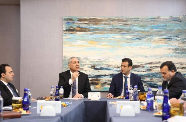 "الحويج" يبحث آلية ضبط السوق المحلي