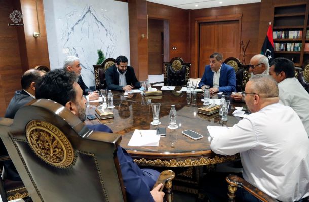 خاص.. إنطلاق إحتفالية تكريم رؤوساء مجلس إدارة مؤسسة النفط المتقاعدين
