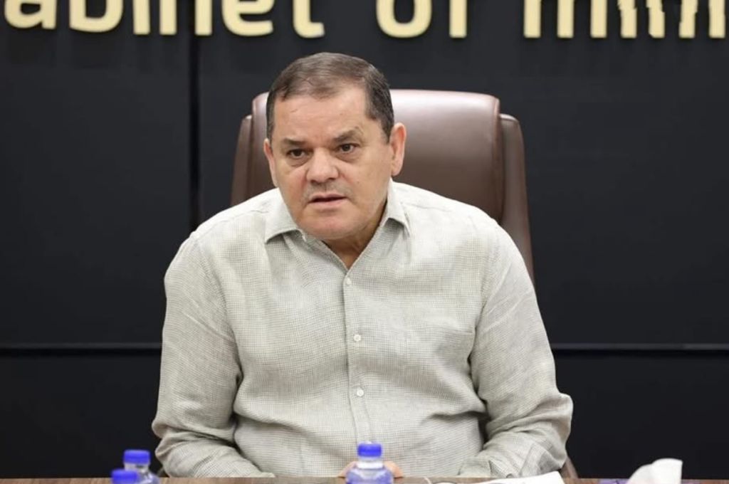 خاص.. "وزير مالية الوحدة الوطنية" يخاطب الحكومة بشأن إضافة وسائل الدفع الإلكتروني بلائحة الميزانية