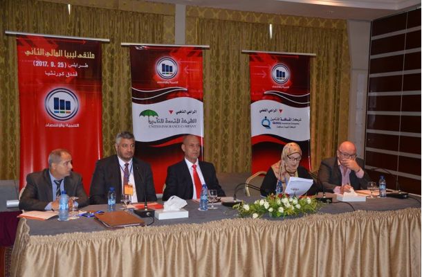 عميد بلدية اوجلة يناقش مع مدراء المدارس المشاكل التي تواجه قطاع التعليم