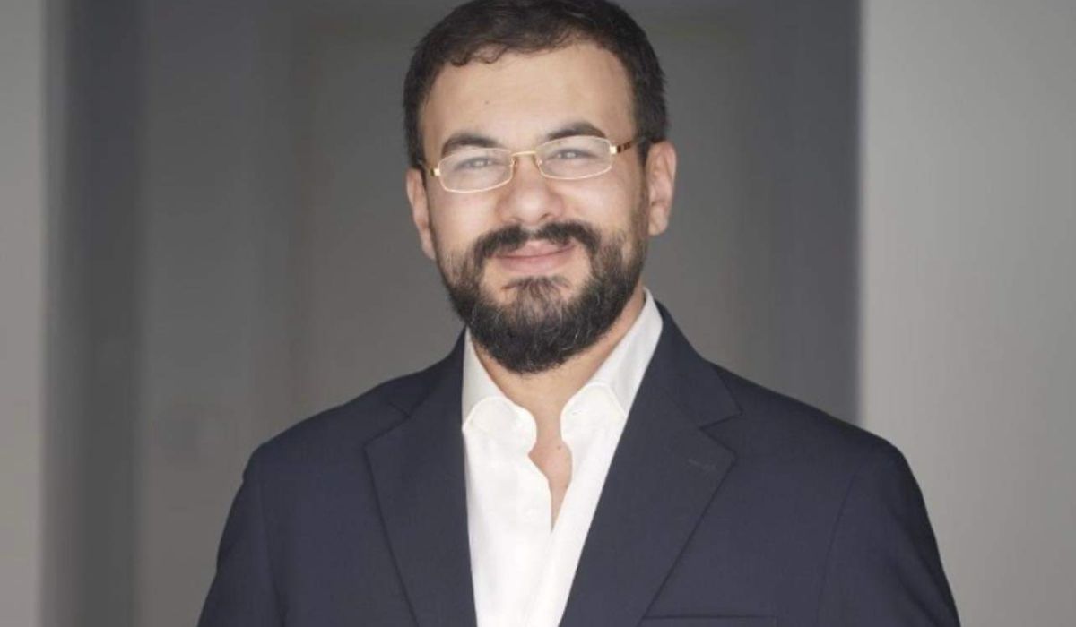 "طه بعره" يكتب عن تجميد حسابات إيرادات العملة الأجنبية .. ويوصي بخصوصها