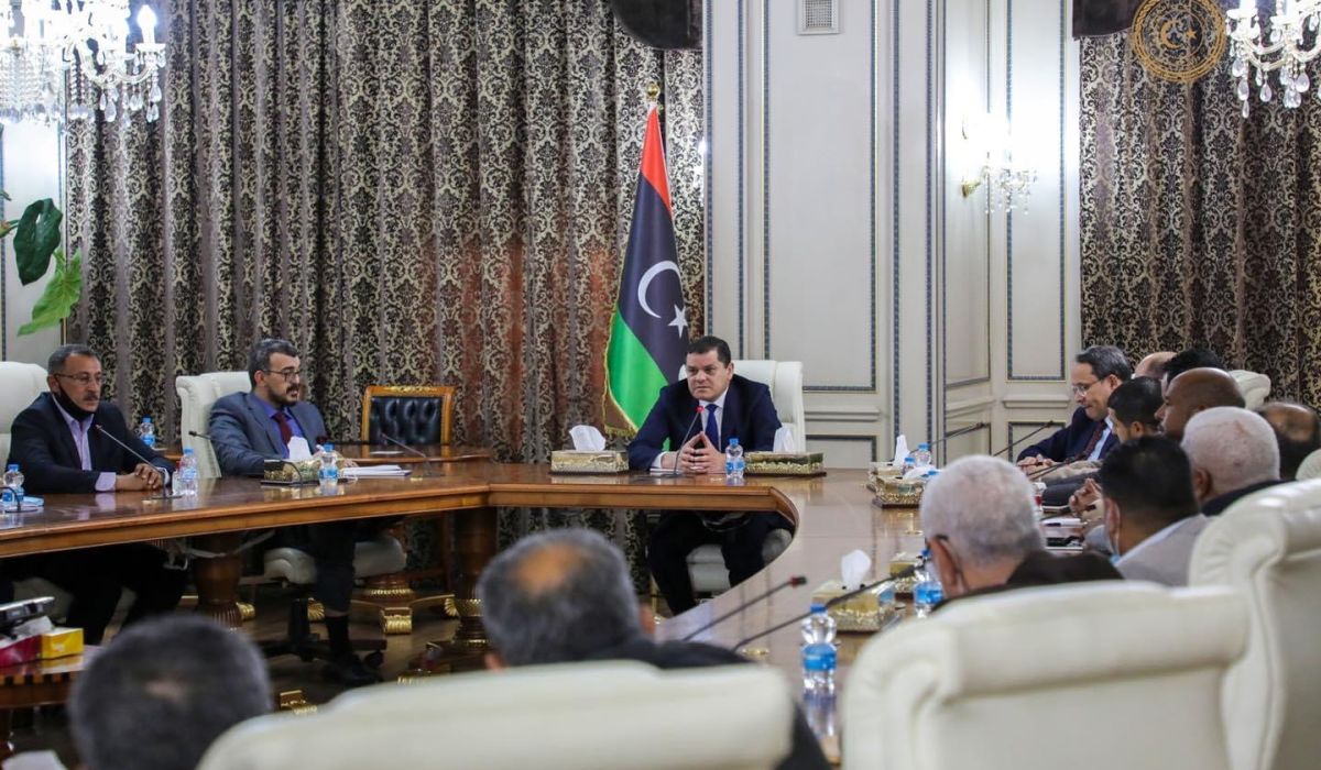 الدبيبة يناقش المشاكل والتحديات التي تواجه شركات الخدمات العامة
