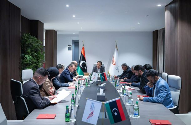 "مراجع غيث":ربط المصارف الليبية بنظام CIPS.. خطوة لدعم صغار التجار وتقليص السوق السوداء رغم قيود الإيوان ومخاوف "السويفت"