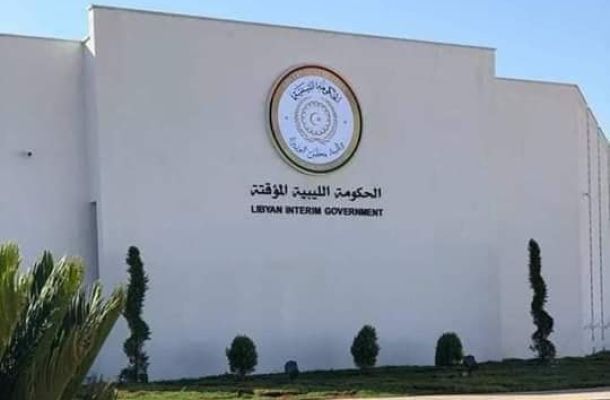 "صنع الله": إن استمر العبث بالمنشآت النفطية ستضطر المؤسسة للبحث في خيارات أخرى لإعادة فتح الموانئ