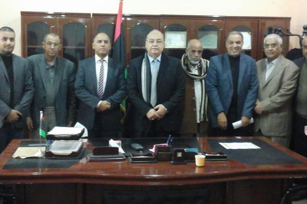 البدء فى تطبيق الإجراءات الواردة فى الدليل التشغيلى لمستودعات المطارات