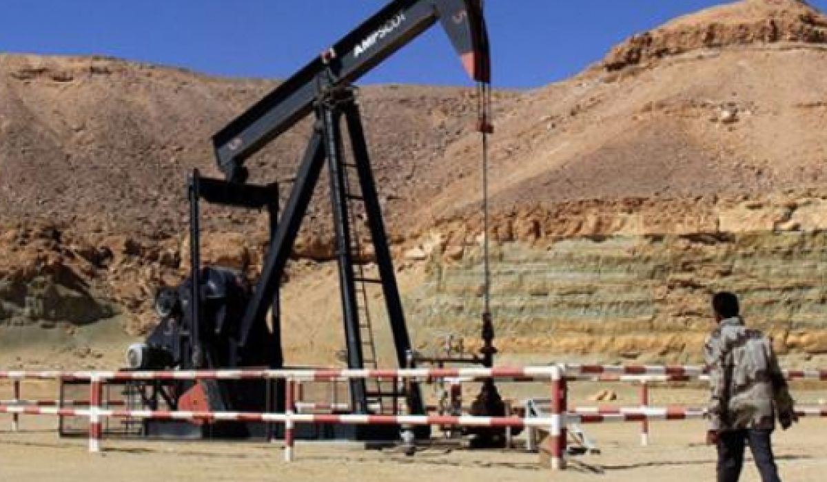 هل حكومة الوفاق الوطني تتهرب من مسؤولياتها ؟