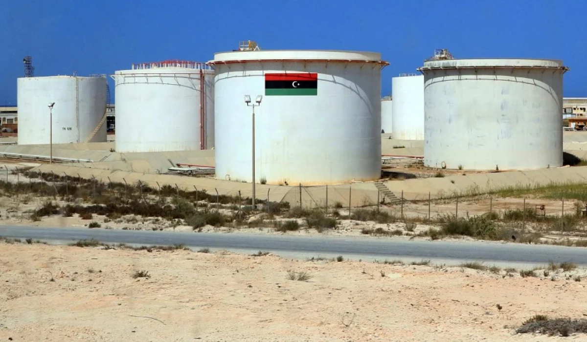 In this Jan 12, 2017 file photo, a general view shows an oil facility in the northern oil rich Libyan town of al-Buraqah. (ABDULLAH DOMA / AFP VIA GETTY IMAGES)