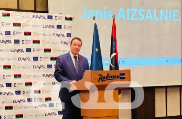 33F5B5EF 8127 4BC9 9F6B 53900D2F1E1B 667ec69d